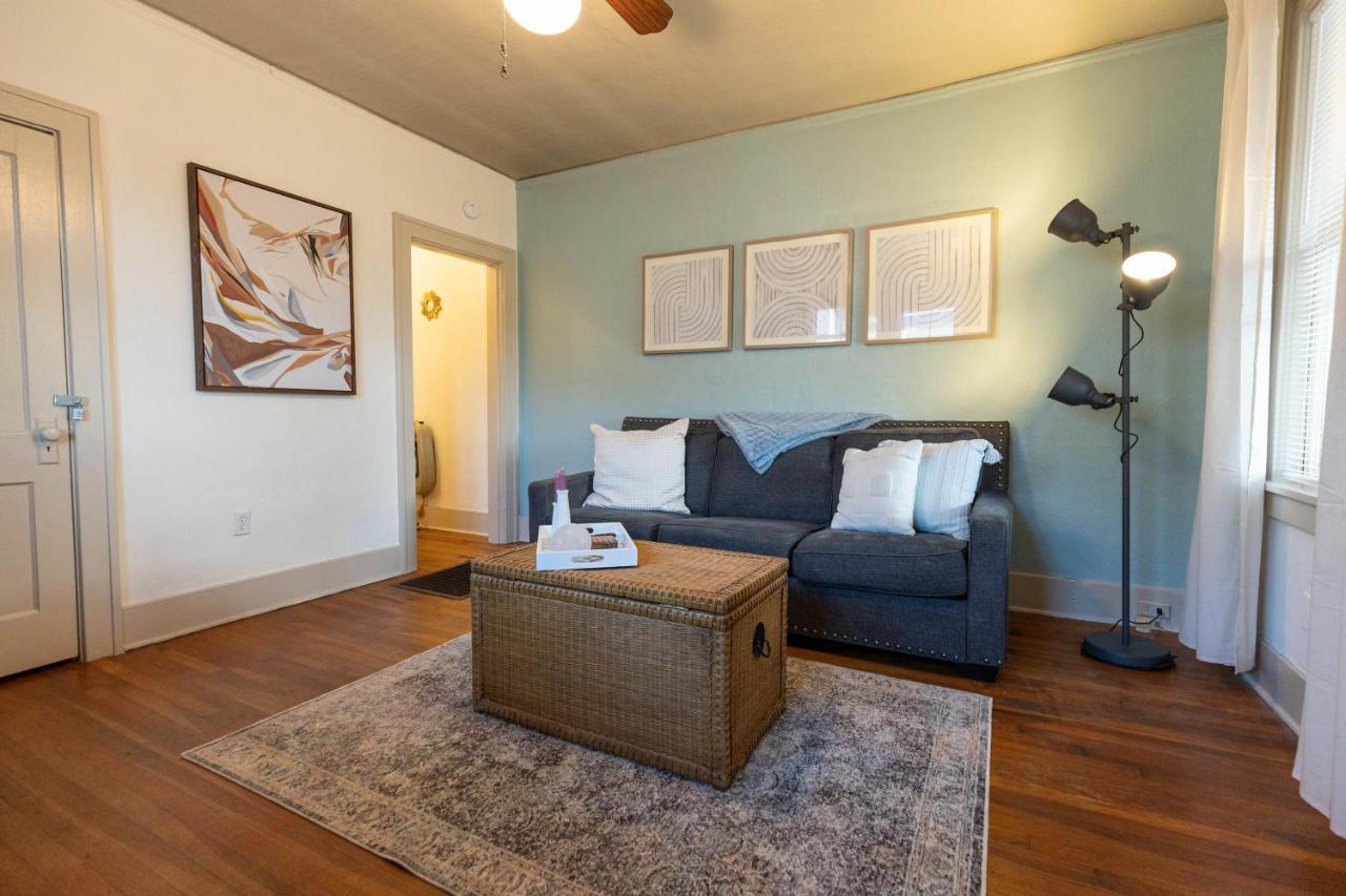 Villa Historic Revival Midtown Memphis Duplex 64 Yes Pets Fast Wifi Free Parking Exterior foto