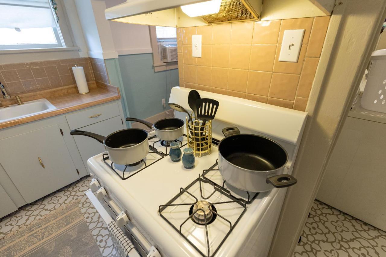 Villa Historic Revival Midtown Memphis Duplex 64 Yes Pets Fast Wifi Free Parking Exterior foto